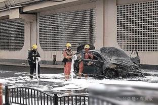 曼联中国内容主管致歉：无法准确追踪谁换了头像，已重设账户密码